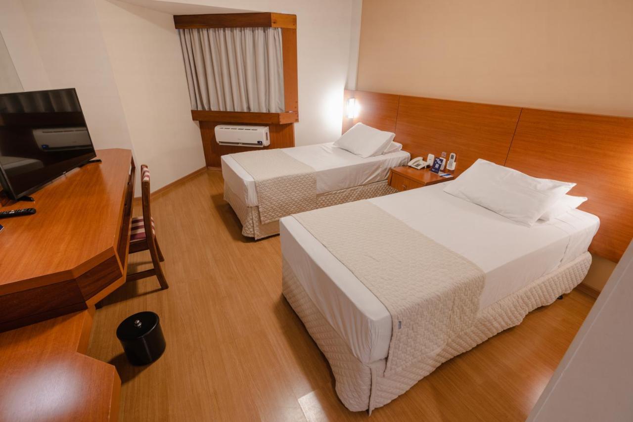 Hotel Caiua Умуарама Екстериор снимка