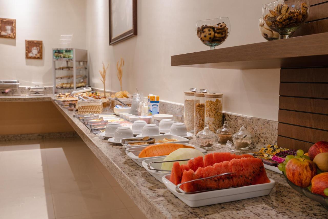 Hotel Caiua Умуарама Екстериор снимка