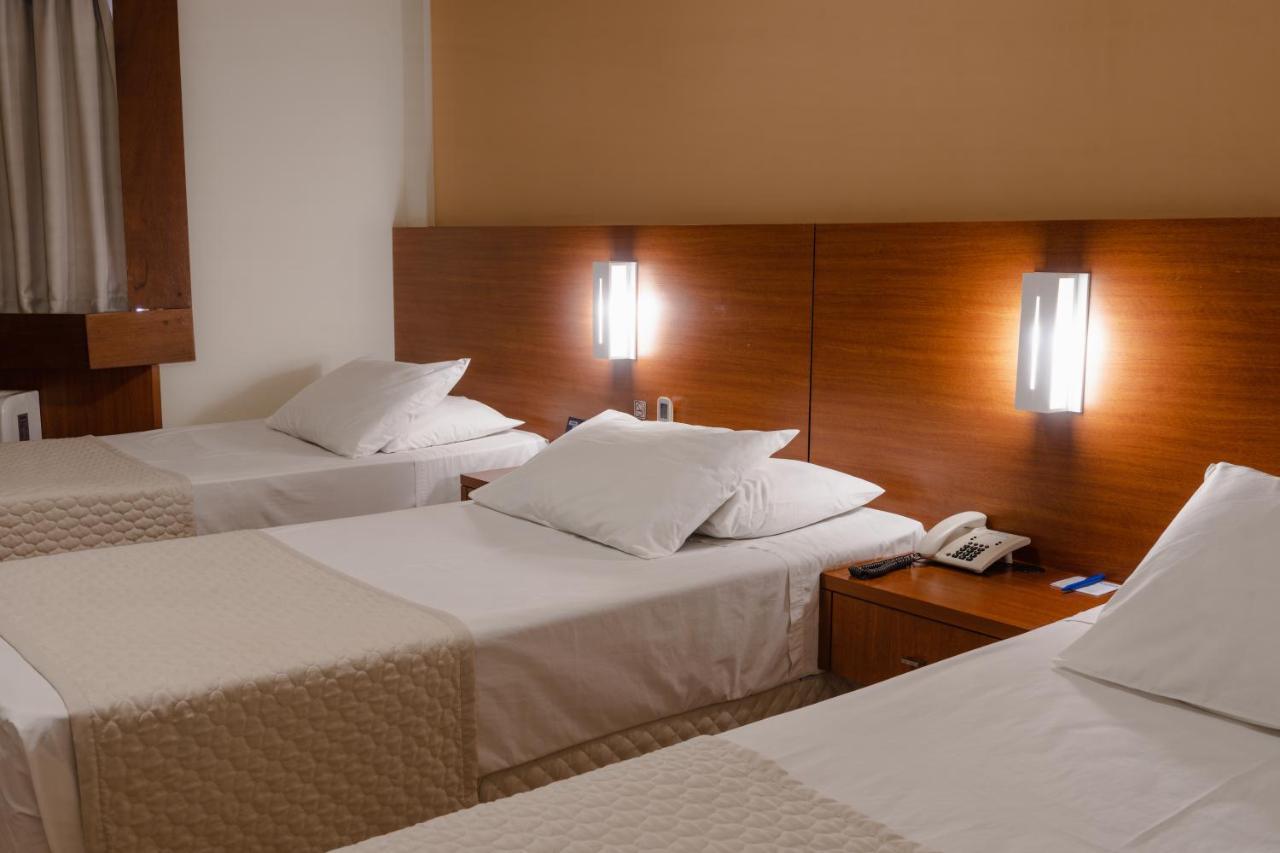 Hotel Caiua Умуарама Екстериор снимка